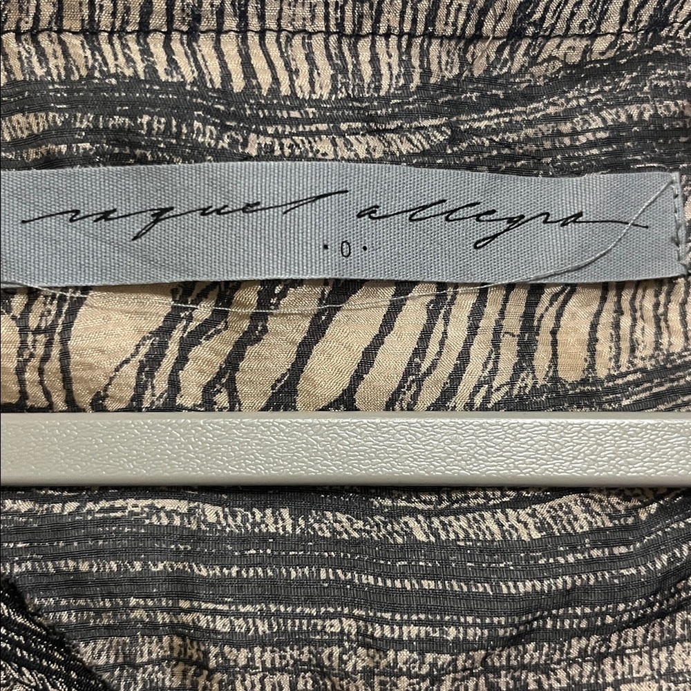 Raquel Allegra Black and Tan Striped top - Picture 7 of 8